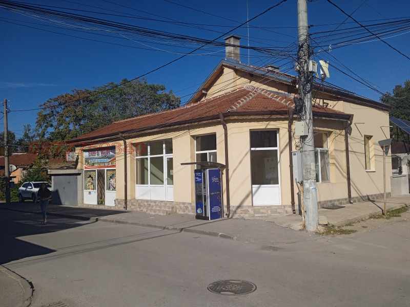 Дава под наем МАГАЗИН, гр. Русе, Родина 3, снимка 2 - Магазини - 52785060