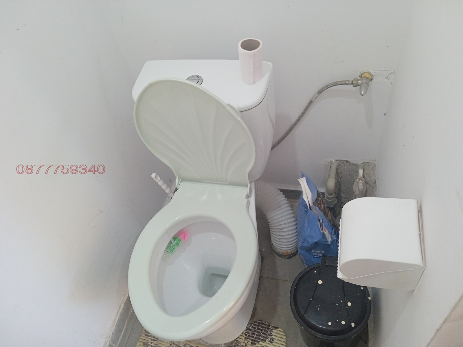 Дава под наем МАГАЗИН, гр. Русе, Родина 3, снимка 5 - Магазини - 53737248