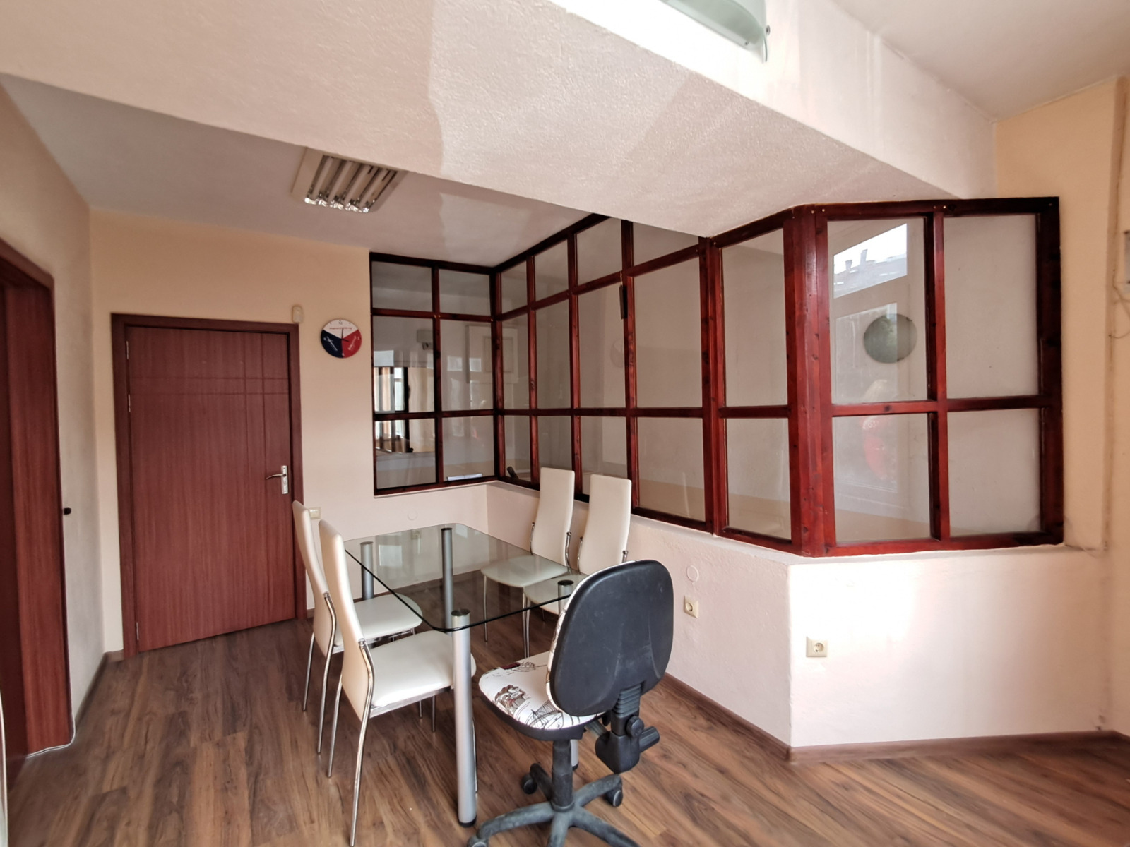 Дава под наем ОФИС, гр. Варна, Център, снимка 15 - Офиси - 54218166