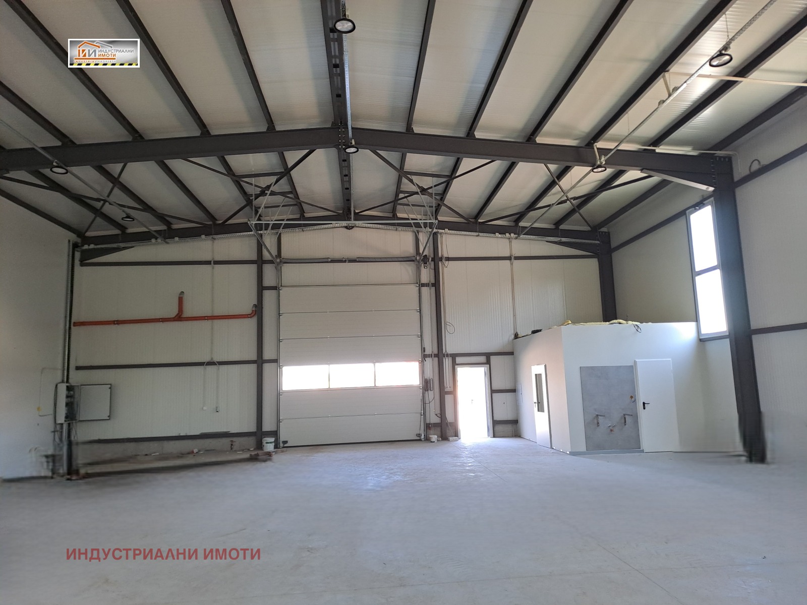 Дава под наем ПРОМ. ПОМЕЩЕНИЕ, гр. Пловдив, Индустриална зона - Юг, снимка 2 - Производствени сгради - 50797449