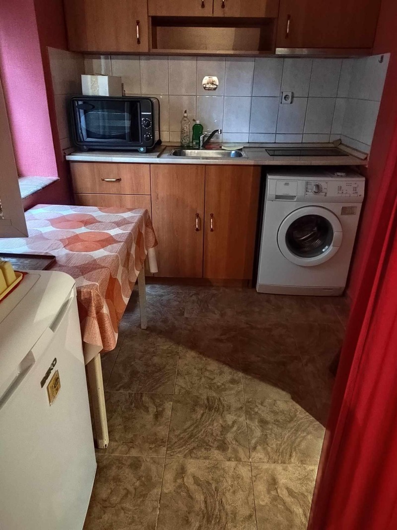 Дава под наем  1-стаен град Пловдив , Мараша , 30 кв.м | 63357833 - изображение [2]