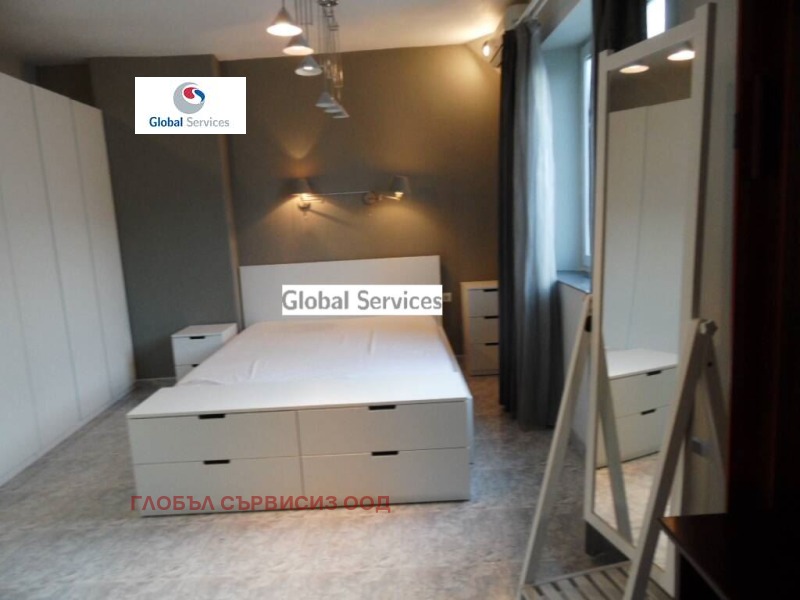 Издаје се  1 спаваћа соба Софија , Центар , 85 м2 | 44025212 - слика [2]