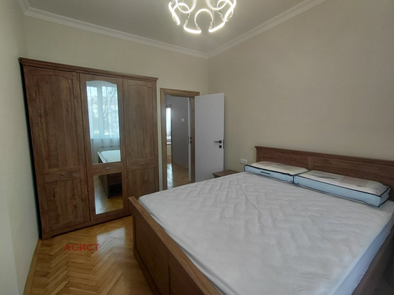 Дава под наем 3-СТАЕН, гр. София, Център, снимка 11 - Апартаменти - 52752409