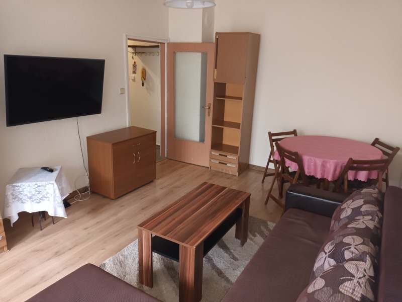 Дава под Наем 1-СТАЕН в град София, Люлин 8 - 46 кв.м / 380 € » 743.22 лв., АСИ 2001