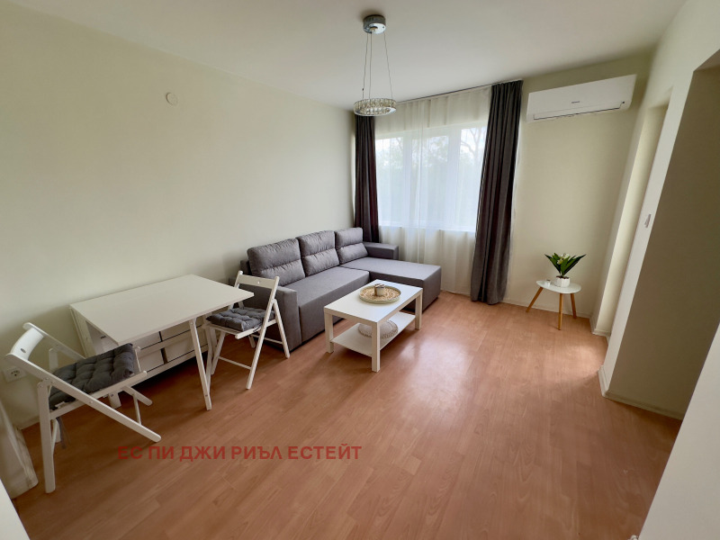 Te huur  1 slaapkamer Sofia , Gotse Deltsjev , 50 m² | 52520862