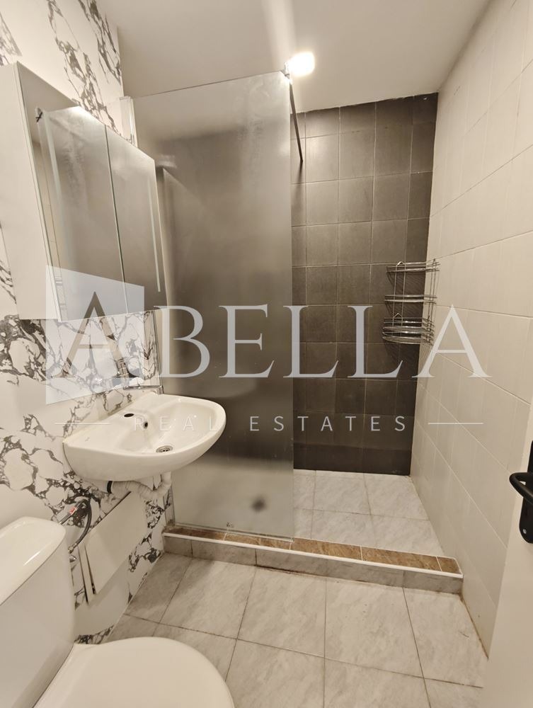 Дава под наем 3-СТАЕН, гр. София, Света Троица, снимка 13 - Апартаменти - 53811451