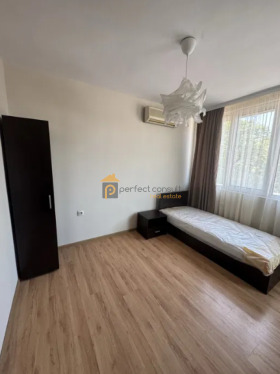 ���� ��� ���� 3-����� | Imot.bg � ����� ������ 8