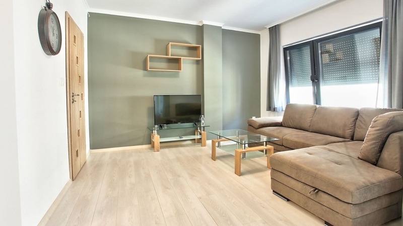 Do wynajęcia  1 sypialnia Sofia , Lozenec , 80 mkw | 58885656