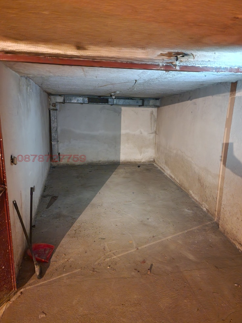 En renta  Cochera Sofia , Zona B-18 , 10 metros cuadrados | 89158821 - imagen [2]