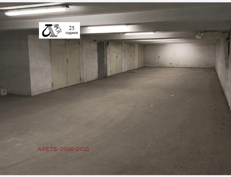 Para alugar  Garagem Sofia , Borovo , 19 m² | 80787705
