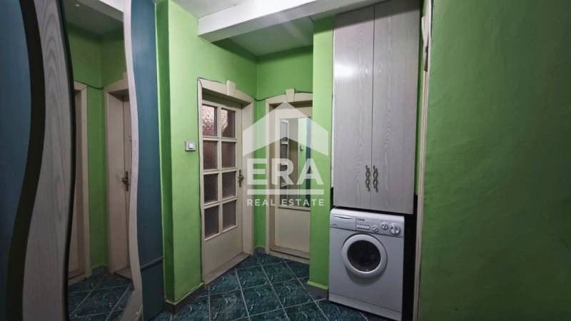 Дава под наем 2-СТАЕН, гр. Търговище, Център, снимка 8 - Апартаменти - 52385272