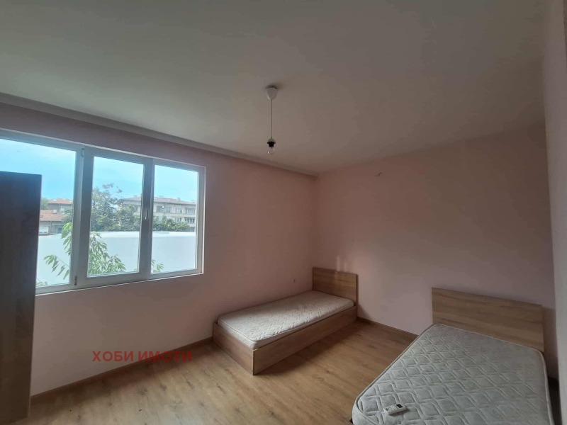 Дава под наем  4-стаен град Пловдив , Въстанически , 110 кв.м | 65503224 - изображение [8]