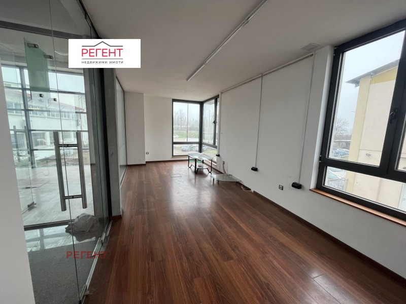 Дава под наем ОФИС, гр. Габрово, Промишлена зона, снимка 2 - Офиси - 52647387