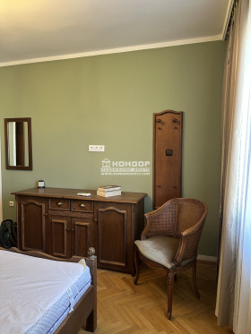    3- | Imot.bg    8