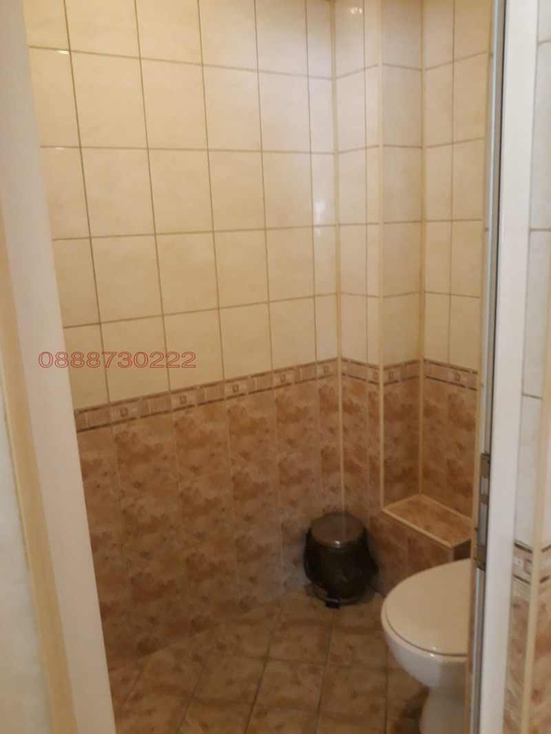 Дава под наем ОФИС, гр. Шумен, Център, снимка 10 - Офиси - 53149939