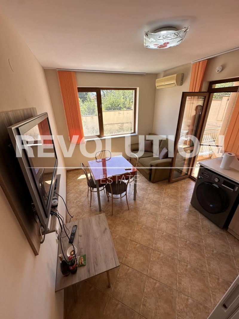 Te huur  2 slaapkamers Varna , m-t Alen mak , 70 m² | 93576384