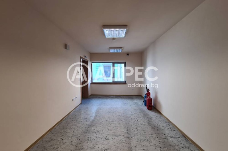 K pronájmu  Kancelář Sofia , Centar , 1129 m2 | 92806347 - obraz [6]