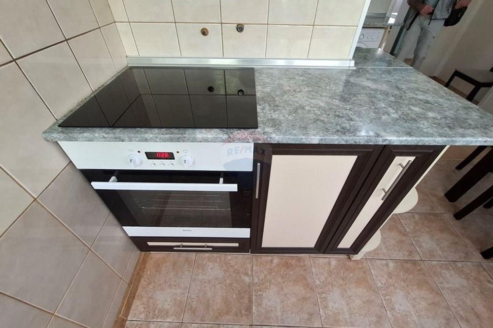 Дава под наем 3-СТАЕН, гр. Варна, Операта, снимка 2 - Апартаменти - 50379082