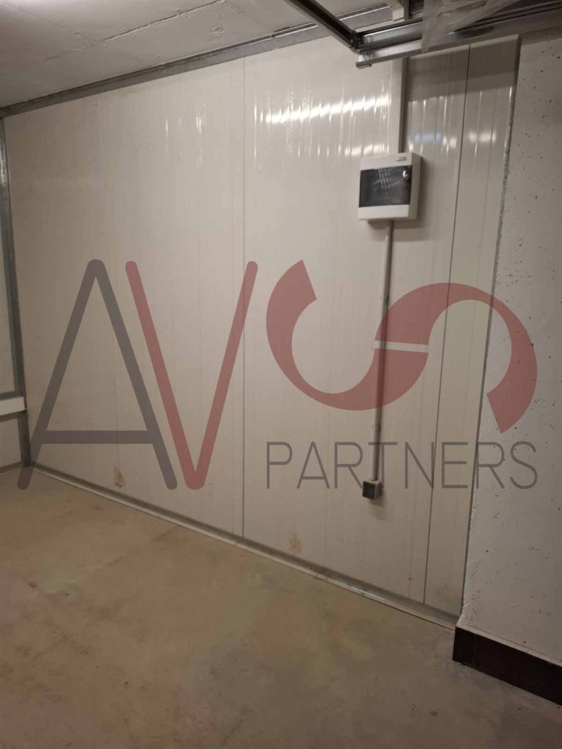 Дава под наем ГАРАЖ, ПАРКОМЯСТО, гр. София, Малинова долина, снимка 2 - Гаражи и паркоместа - 52387117