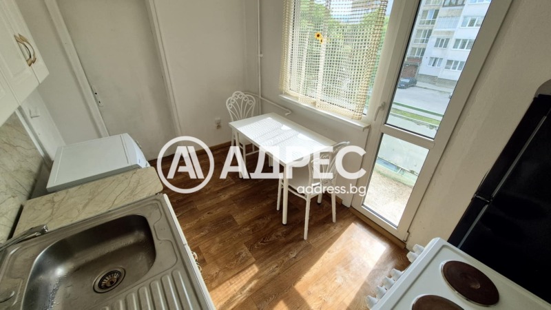 K pronájmu  1 ložnice Sofia , Nadežda 4 , 70 m2 | 32160006 - obraz [2]