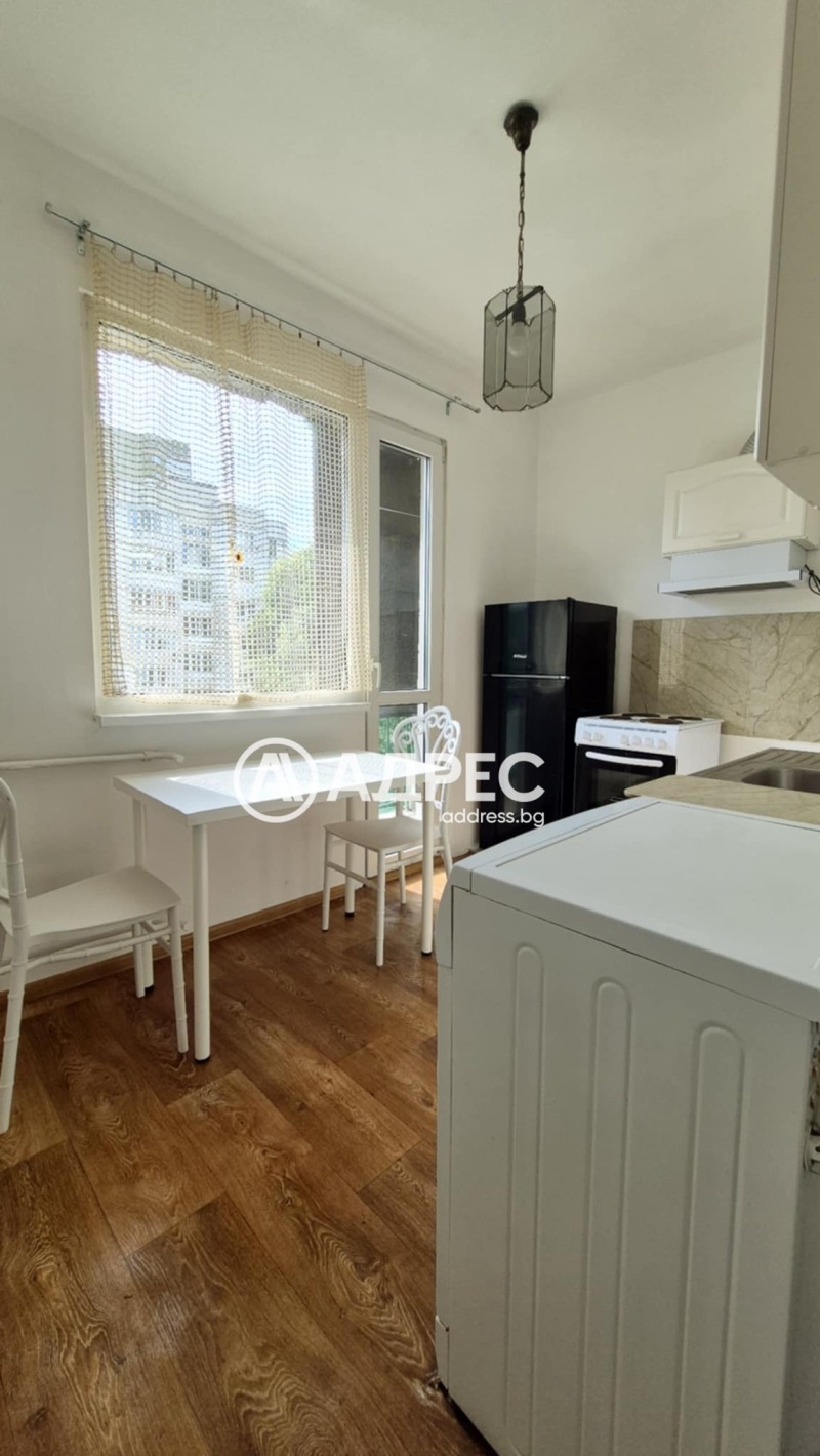 K pronájmu  1 ložnice Sofia , Nadežda 4 , 70 m2 | 32160006 - obraz [3]