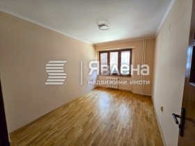 Oficina Oborishte, Sofia