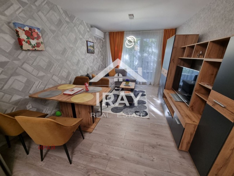 Para alugar  1 quarto Stara Zagora , Centar , 80 m² | 51755718