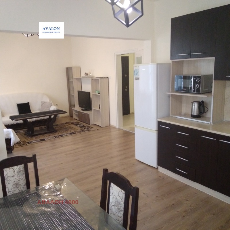 For Rent  2 bedroom Plovdiv , Tsentar , 120 sq.m | 30136387