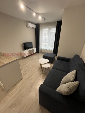 1 chambre Zona B-19, Sofia 2