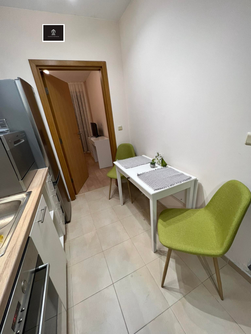 Дава под наем 2-СТАЕН, гр. София, Център, снимка 2 - Апартаменти - 53445219