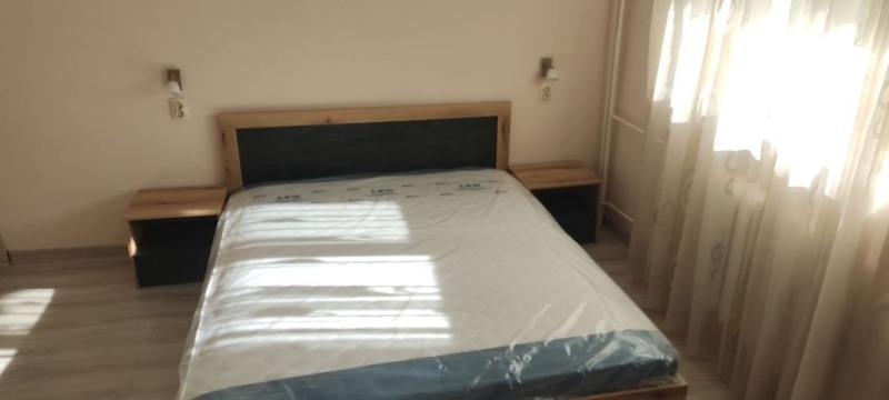 Издаје се  1 спаваћа соба Плевен , Широк центар , 70 м2 | 71160364 - слика [4]