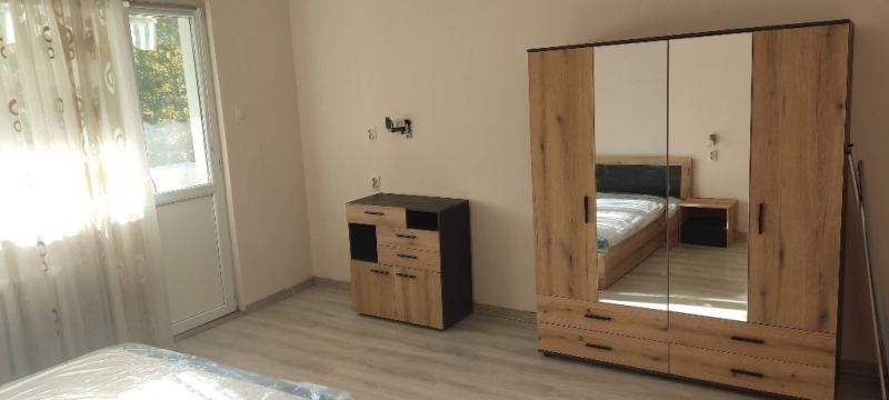Издаје се  1 спаваћа соба Плевен , Широк центар , 70 м2 | 71160364 - слика [5]
