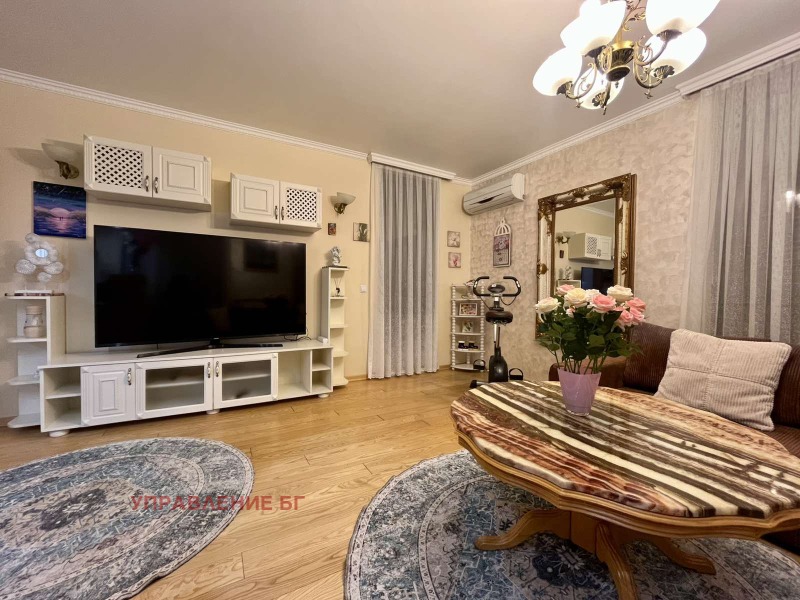 A louer  2 chambres Sofia , Borovo , 90 m² | 88645890 - image [2]