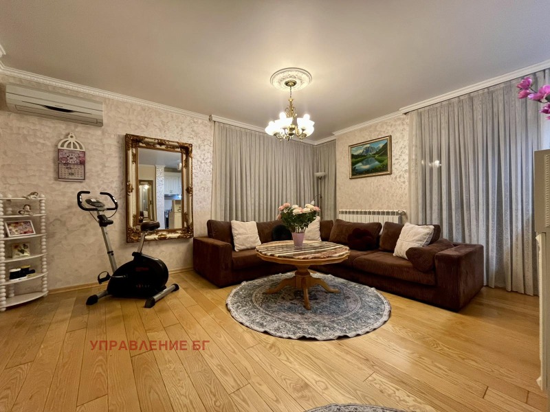 A louer  2 chambres Sofia , Borovo , 90 m² | 88645890 - image [3]