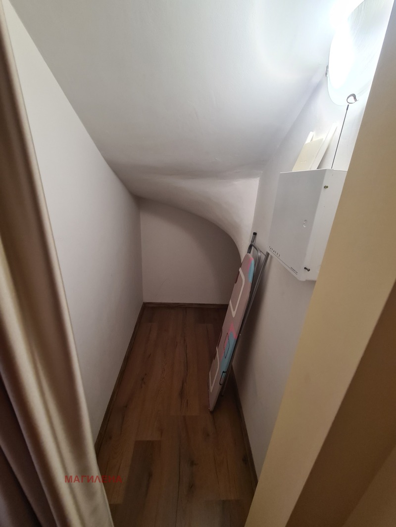 Дава под наем  3-стаен град Пловдив , Кършияка , 100 кв.м | 93014842 - изображение [7]