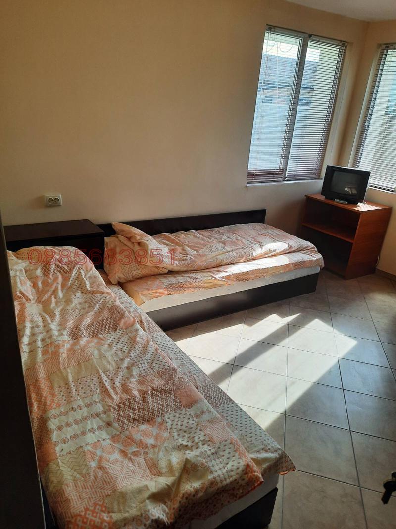 Дава под наем КЪЩА, гр. Долна Митрополия, област Плевен, снимка 15 - Къщи - 52792326