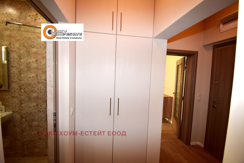 Дава под наем 2-СТАЕН, гр. София, Център, снимка 5 - Апартаменти - 52360791