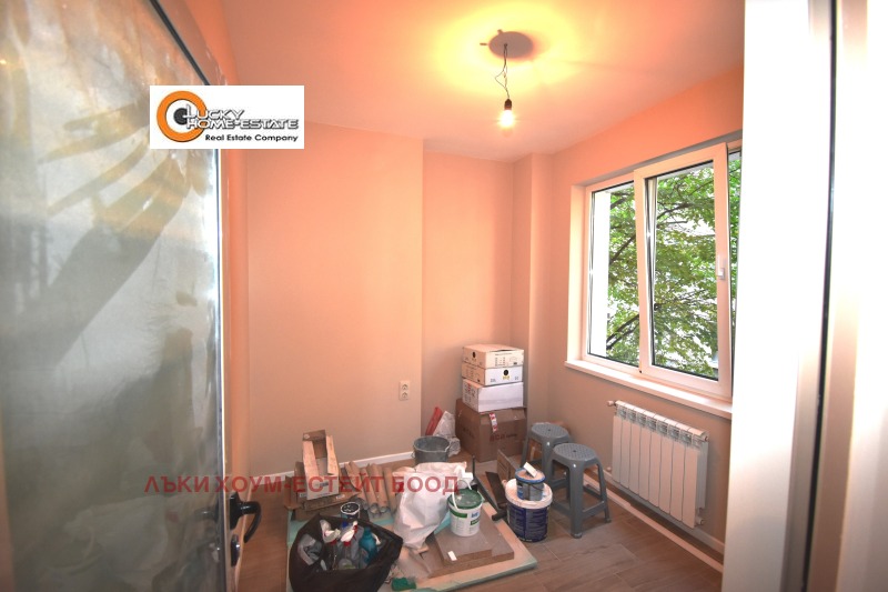 Дава под наем 2-СТАЕН, гр. София, Център, снимка 9 - Апартаменти - 52360791