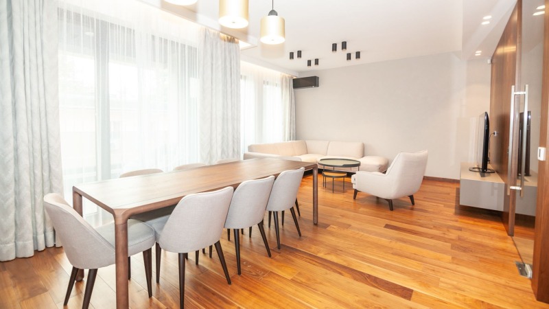 Kiralık  3 yatak odası Sofia , Iztok , 169 metrekare | 34698120