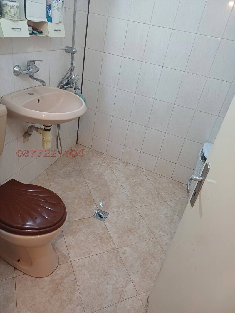 Kiadó  Stúdió Sofia , Ljulin 5 , 46 négyzetméter | 92425541 - kép [16]