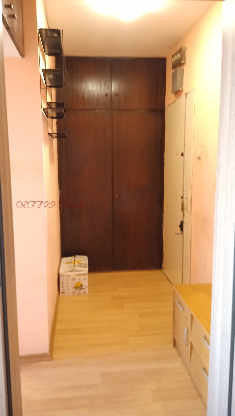 Kiadó  Stúdió Sofia , Ljulin 5 , 46 négyzetméter | 92425541 - kép [15]