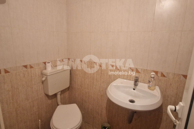 Vuokrattavana  Myymälä Sofia , Reduta , 110 neliömetriä | 52376672 - kuva [2]