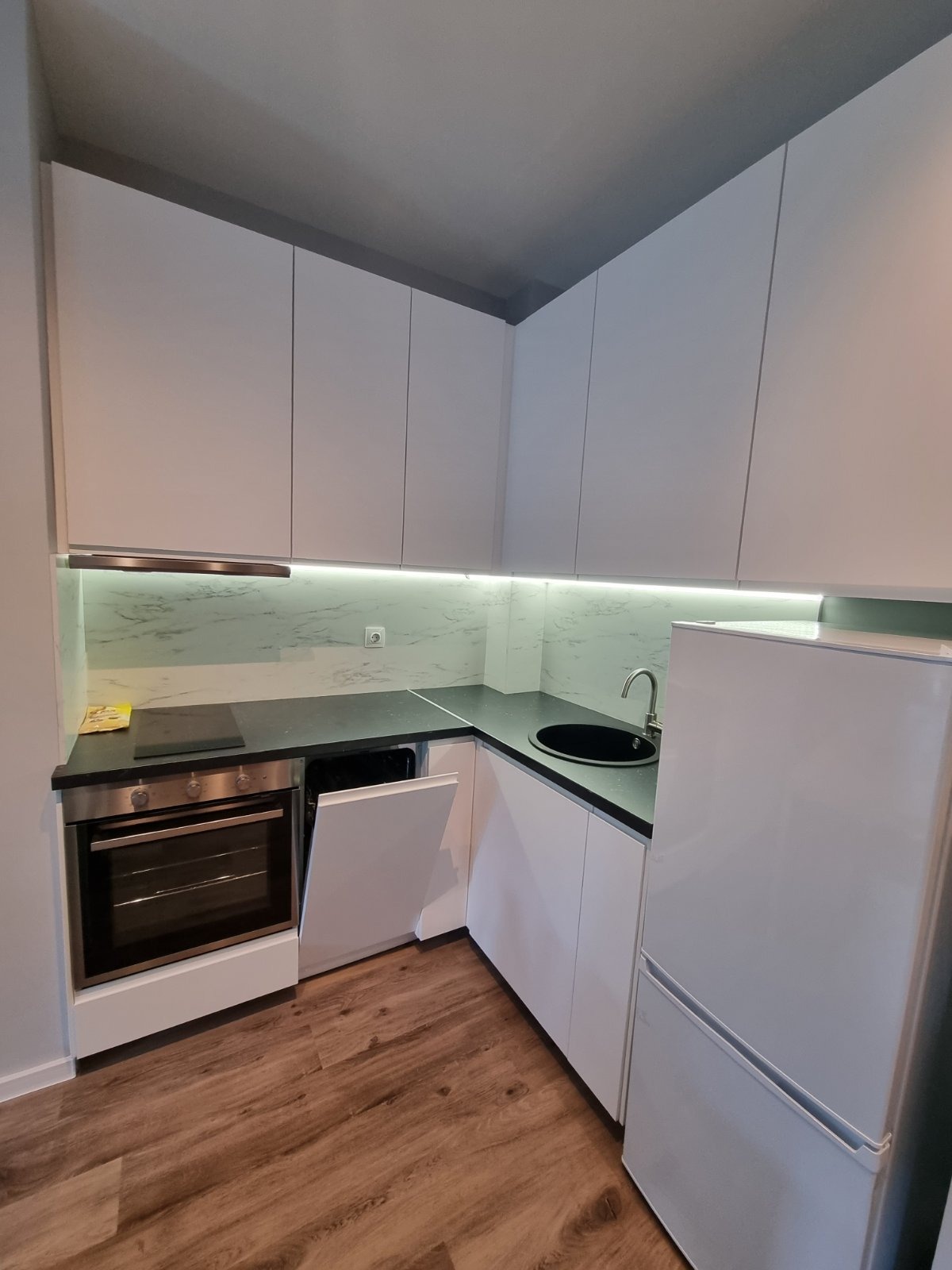 Дава под наем 2-СТАЕН, гр. София, Драгалевци, снимка 5 - Апартаменти - 53814415