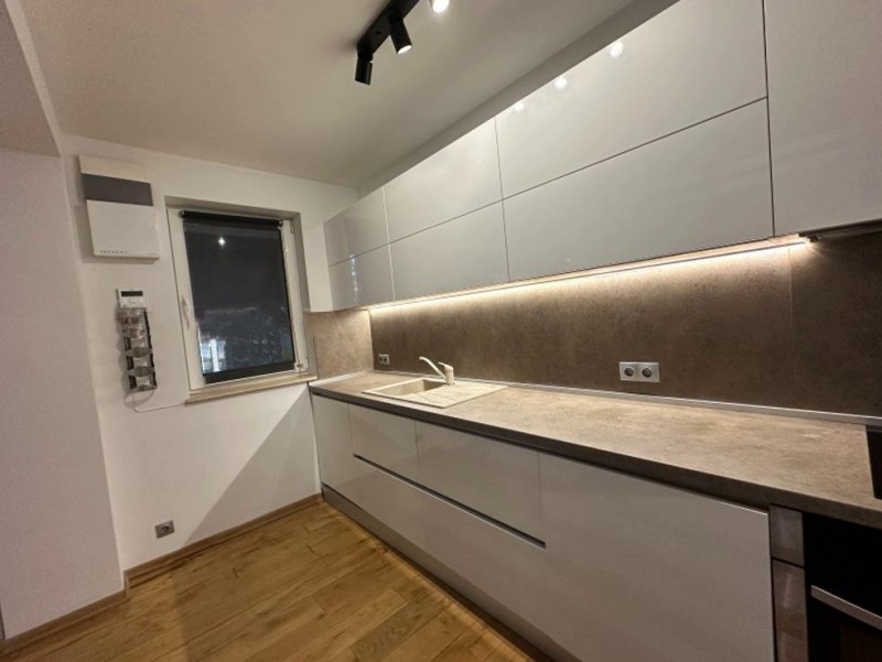 K pronájmu  1 ložnice Sofia , Pavlovo , 85 m2 | 84008600 - obraz [15]