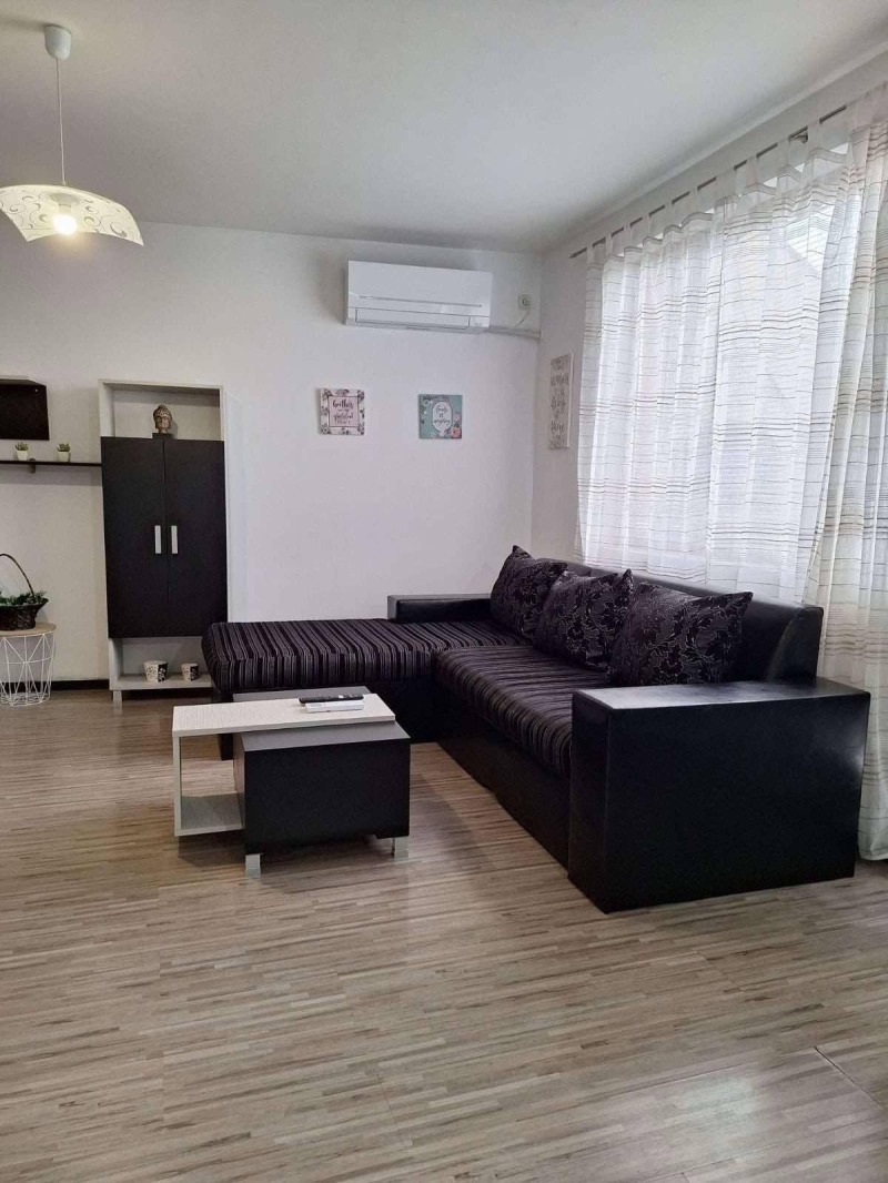 Дава под наем  3-стаен град Пловдив , Център , 170 кв.м | 56385538 - изображение [2]