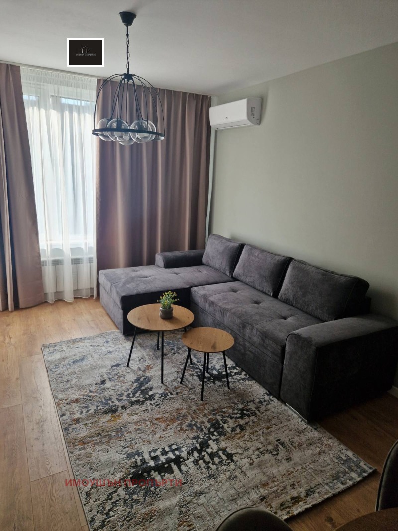 De inchiriat  1 dormitor Sofia , Oboriște , 75 mp | 74768658