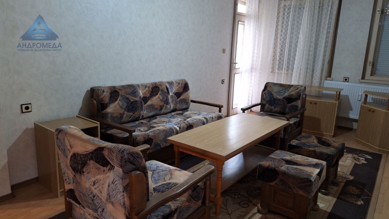 Дава под наем  3-стаен град Плевен , Мара Денчева , 110 кв.м | 63926809