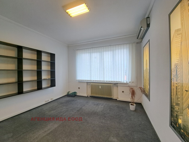 Дава под наем  Офис град София , Център , 80 кв.м | 77868984 - изображение [12]