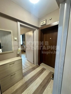 1 chambre Okrajna bolnitsa-Generali, Varna 6