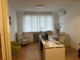 ОФИС, 70 m2